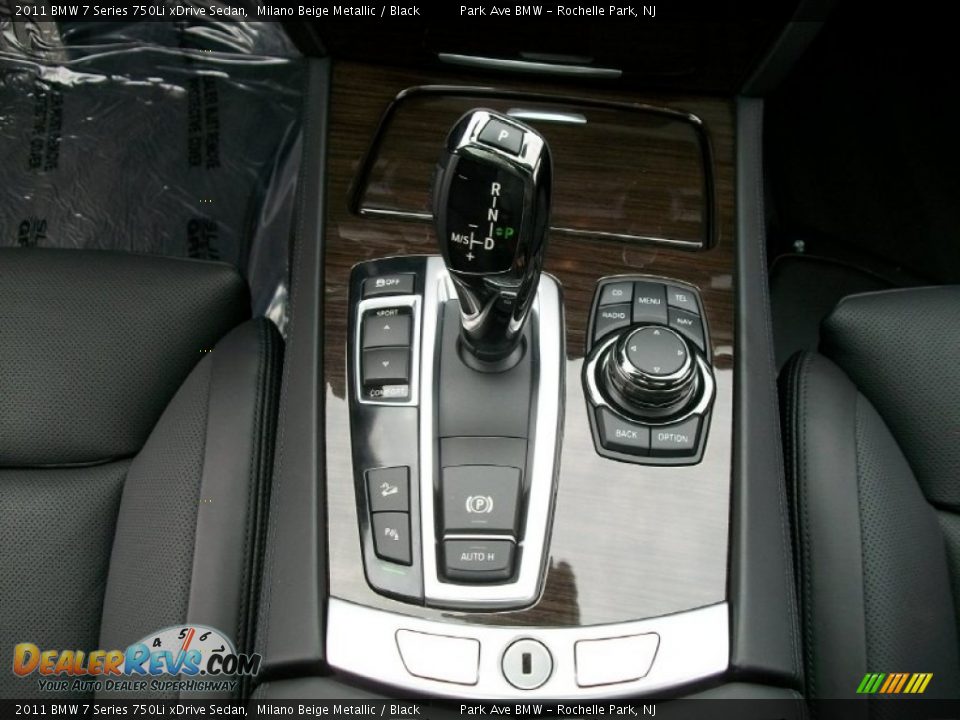 2011 BMW 7 Series 750Li xDrive Sedan Shifter Photo #19