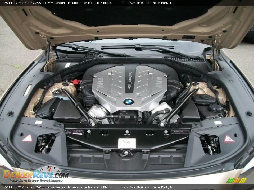2011 BMW 7 Series 750Li xDrive Sedan 4.4 Liter DI TwinPower Turbo DOHC 32-Valve VVT V8 Engine Photo #29