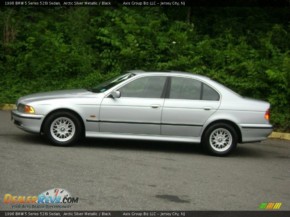 1998 BMW 5 Series 528i Sedan Arctic Silver Metallic / Black Photo #2