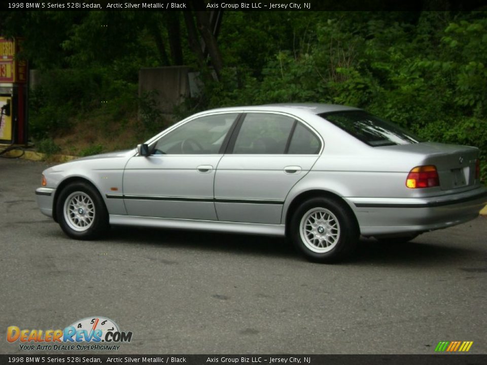 1998 BMW 5 Series 528i Sedan Arctic Silver Metallic / Black Photo #3