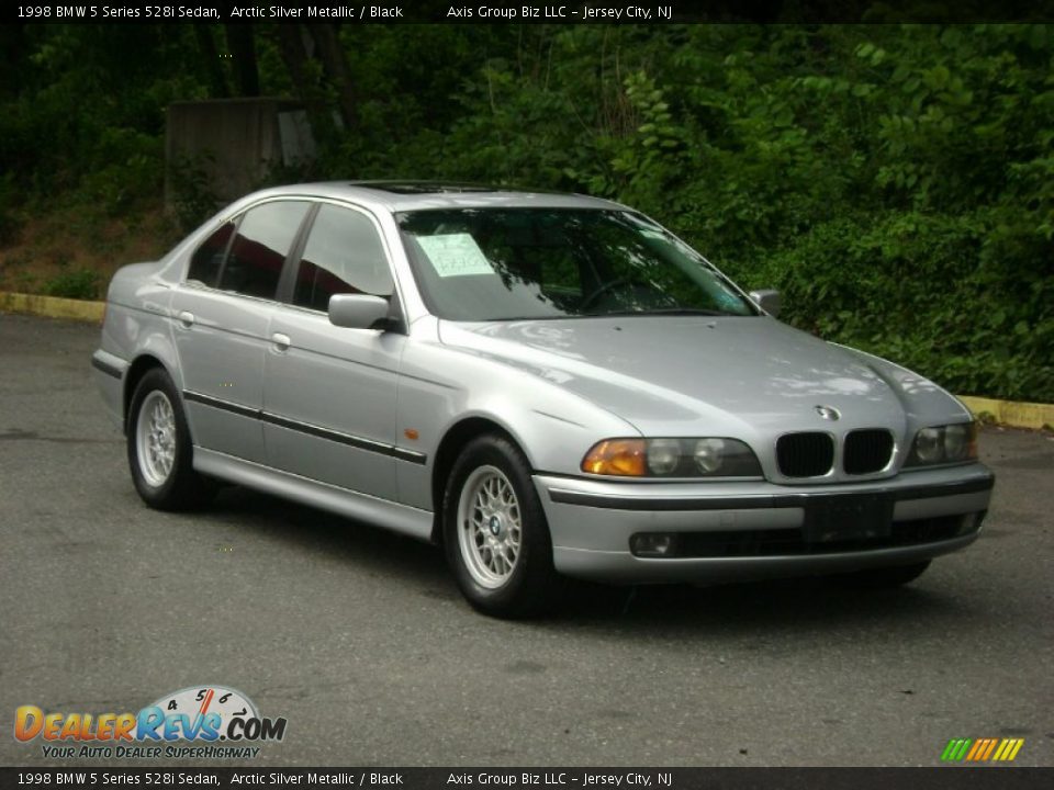 1998 BMW 5 Series 528i Sedan Arctic Silver Metallic / Black Photo #4
