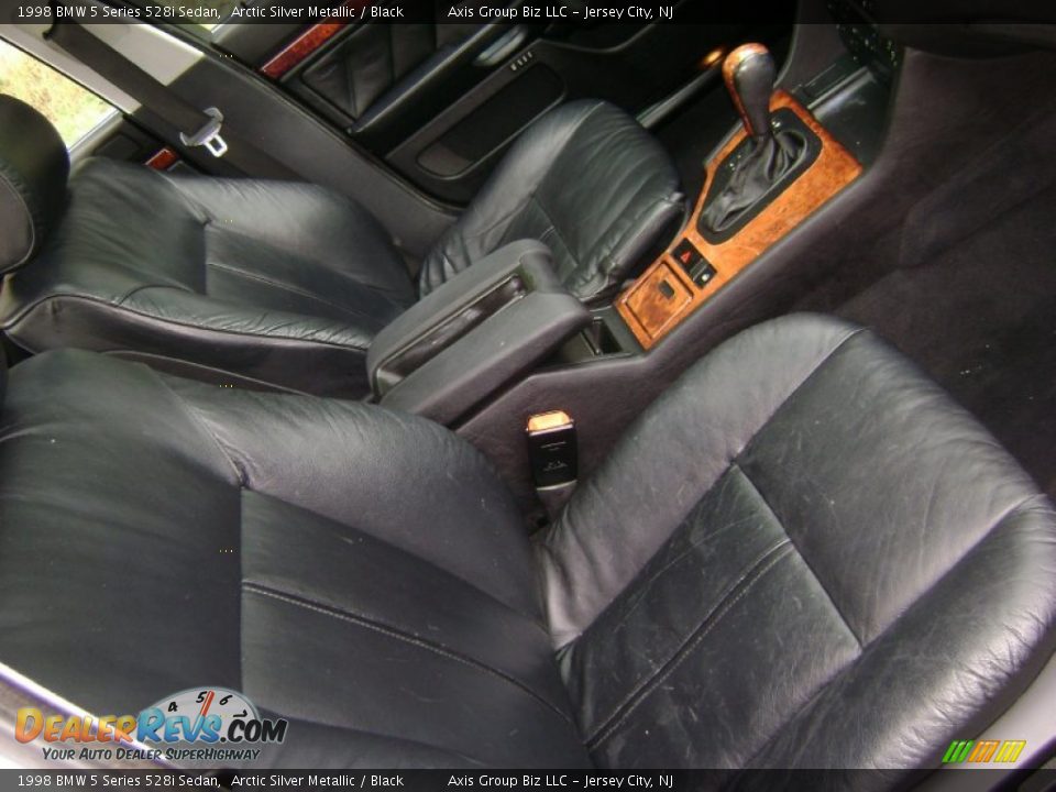 1998 BMW 5 Series 528i Sedan Arctic Silver Metallic / Black Photo #17