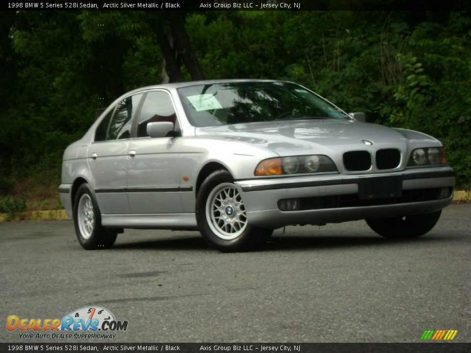 1998 BMW 5 Series 528i Sedan Arctic Silver Metallic / Black Photo #23