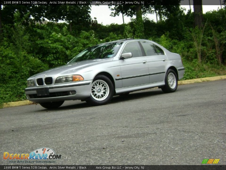 1998 BMW 5 Series 528i Sedan Arctic Silver Metallic / Black Photo #31