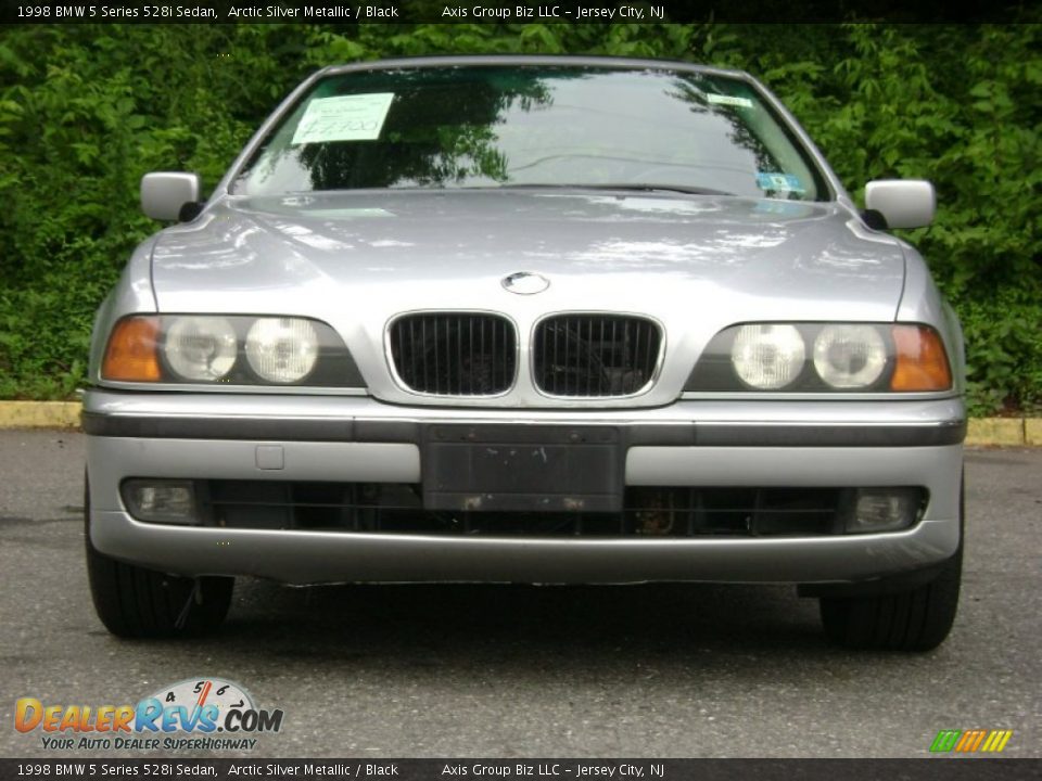 Arctic Silver Metallic 1998 BMW 5 Series 528i Sedan Photo #36