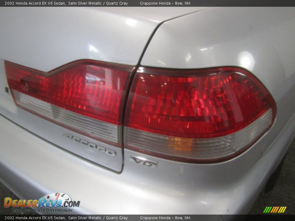 2002 Honda Accord EX V6 Sedan Satin Silver Metallic / Quartz Gray Photo #10