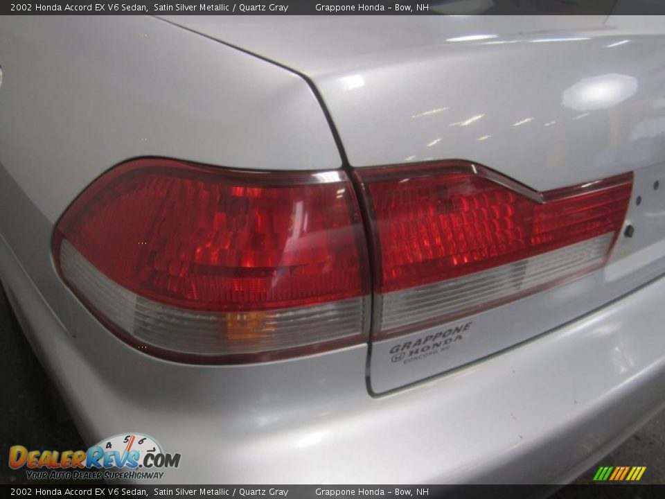 2002 Honda Accord EX V6 Sedan Satin Silver Metallic / Quartz Gray Photo #11