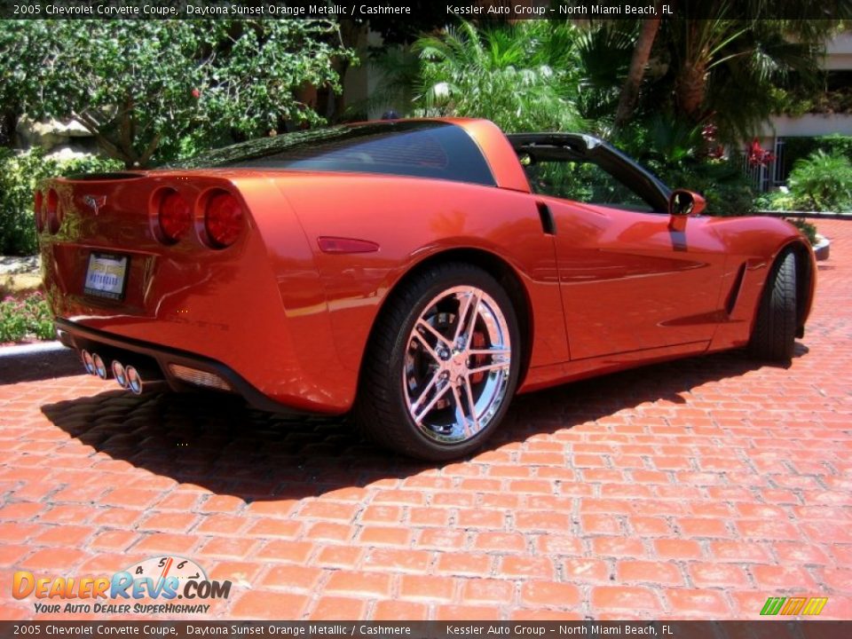 2005 Chevrolet Corvette Coupe Daytona Sunset Orange Metallic / Cashmere Photo #4