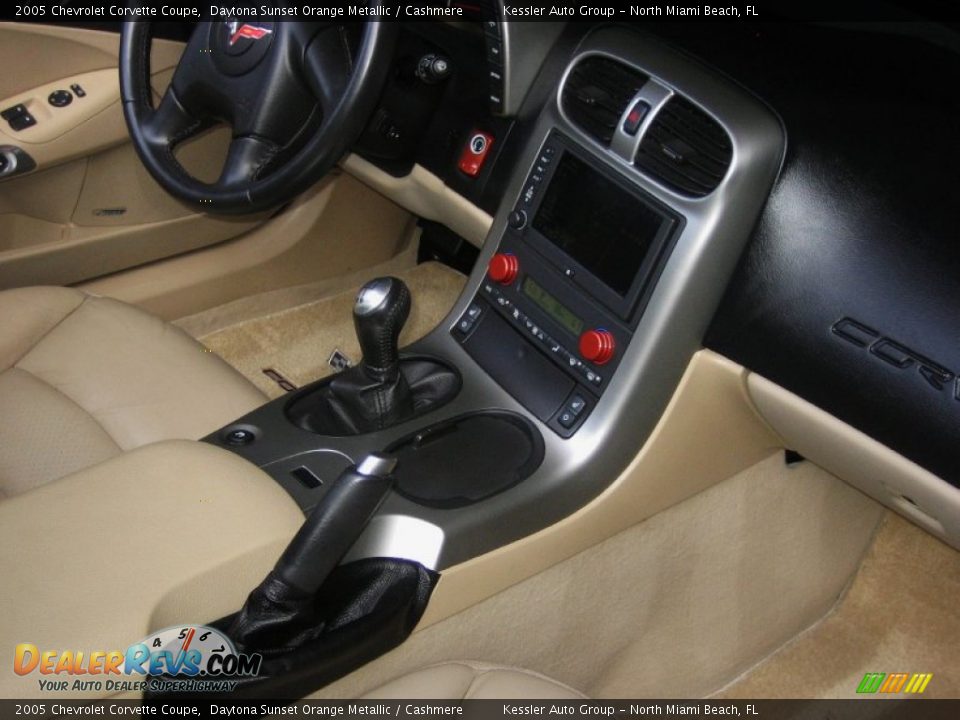 Controls of 2005 Chevrolet Corvette Coupe Photo #21