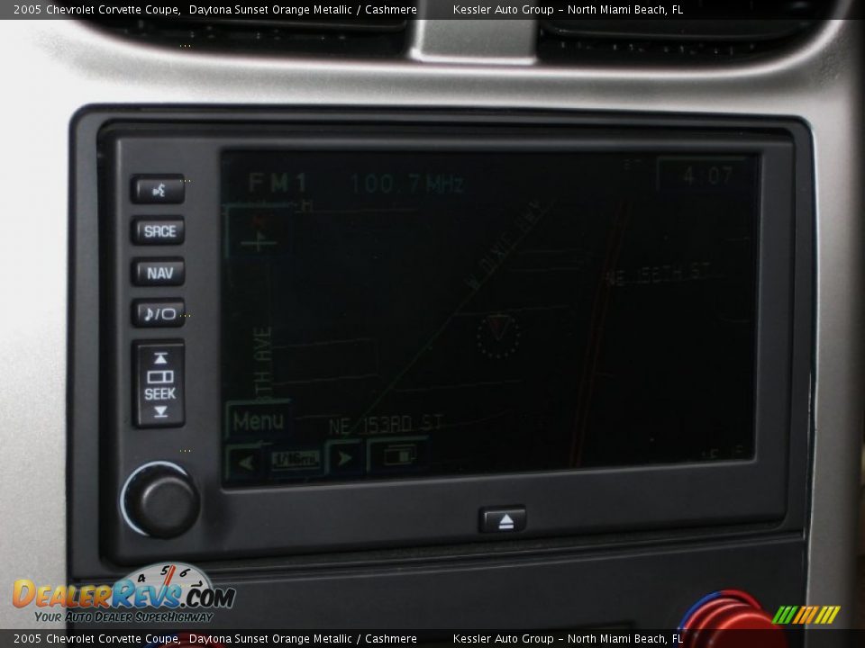 Controls of 2005 Chevrolet Corvette Coupe Photo #27