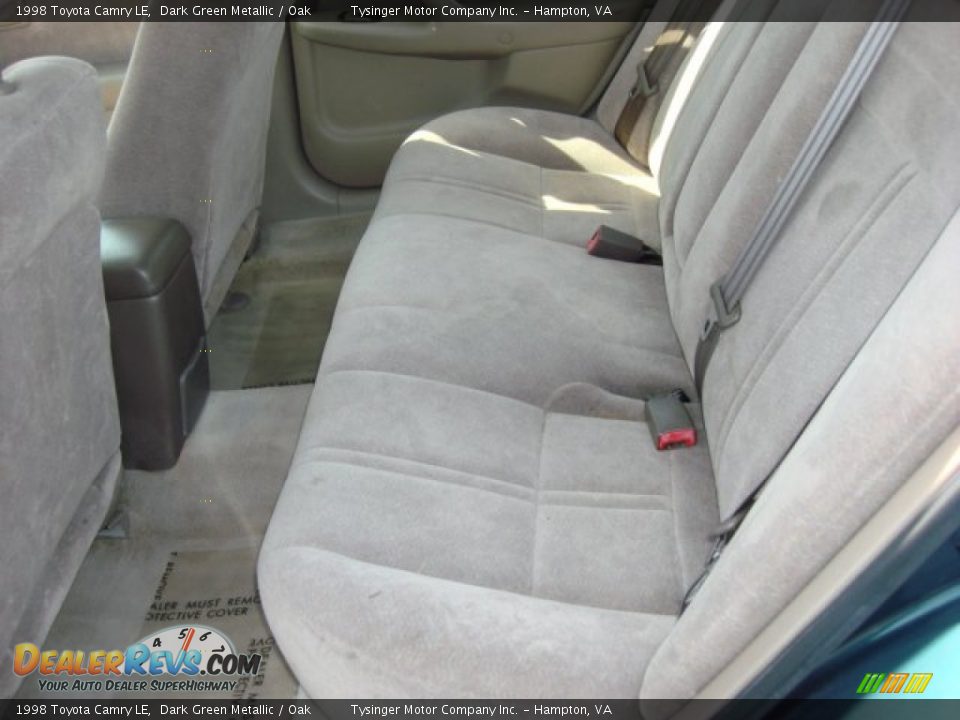 1998 Toyota Camry LE Dark Green Metallic / Oak Photo #10