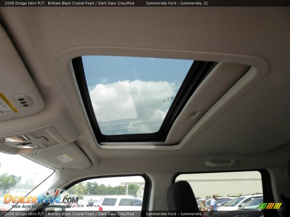 2008 Dodge Nitro R/T Brilliant Black Crystal Pearl / Dark Slate Gray/Red Photo #4