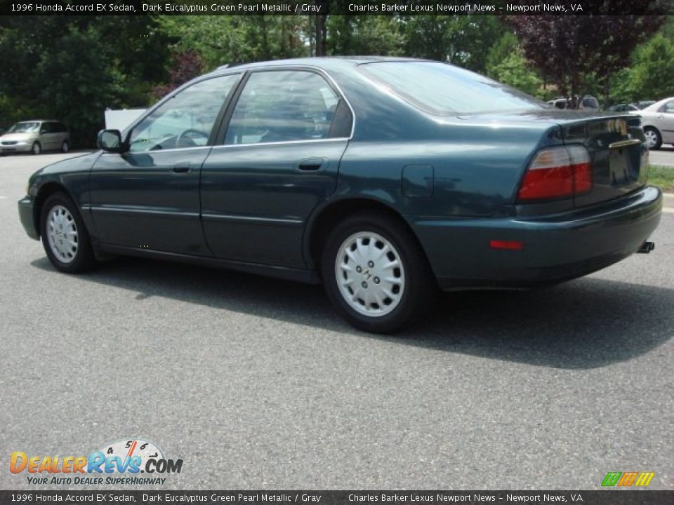 1996 Honda Accord EX Sedan Dark Eucalyptus Green Pearl Metallic / Gray Photo #5