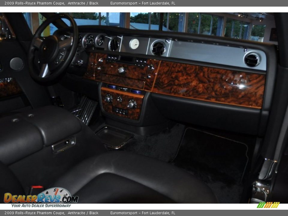 Dashboard of 2009 Rolls-Royce Phantom Coupe Photo #13