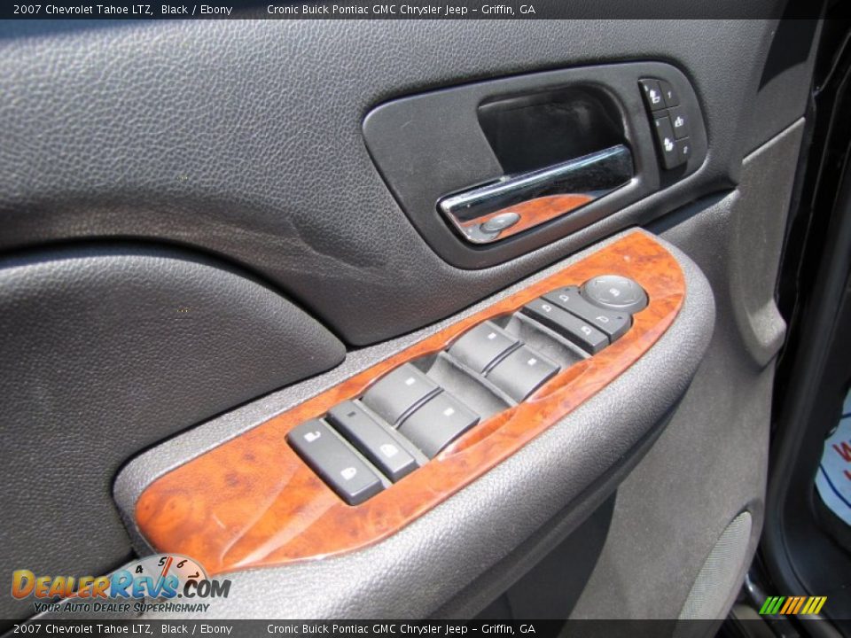 2007 Chevrolet Tahoe LTZ Black / Ebony Photo #12