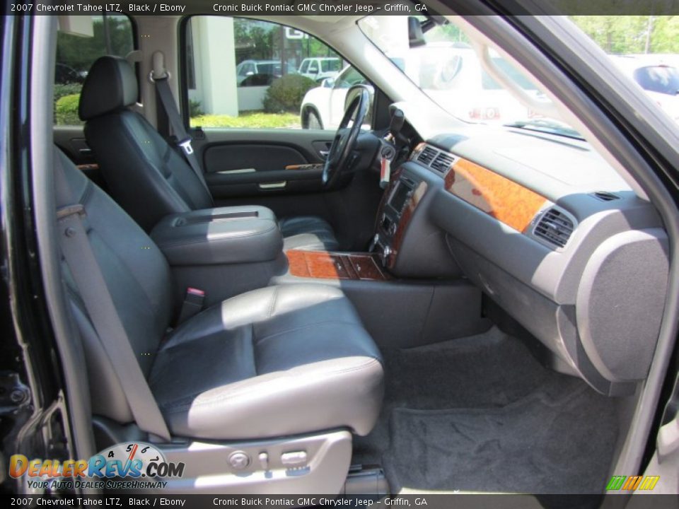 2007 Chevrolet Tahoe LTZ Black / Ebony Photo #18