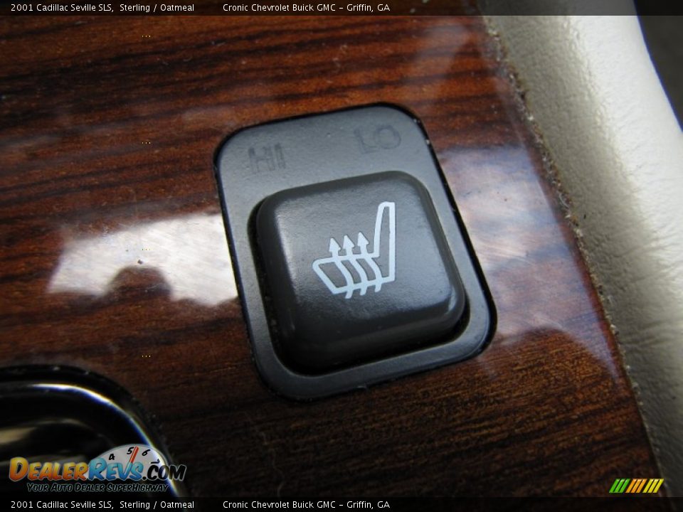 2001 Cadillac Seville SLS Sterling / Oatmeal Photo #19