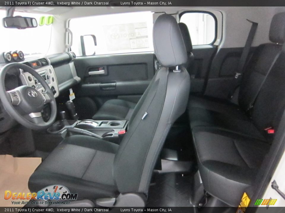 2011 Toyota FJ Cruiser 4WD Iceberg White / Dark Charcoal Photo #13