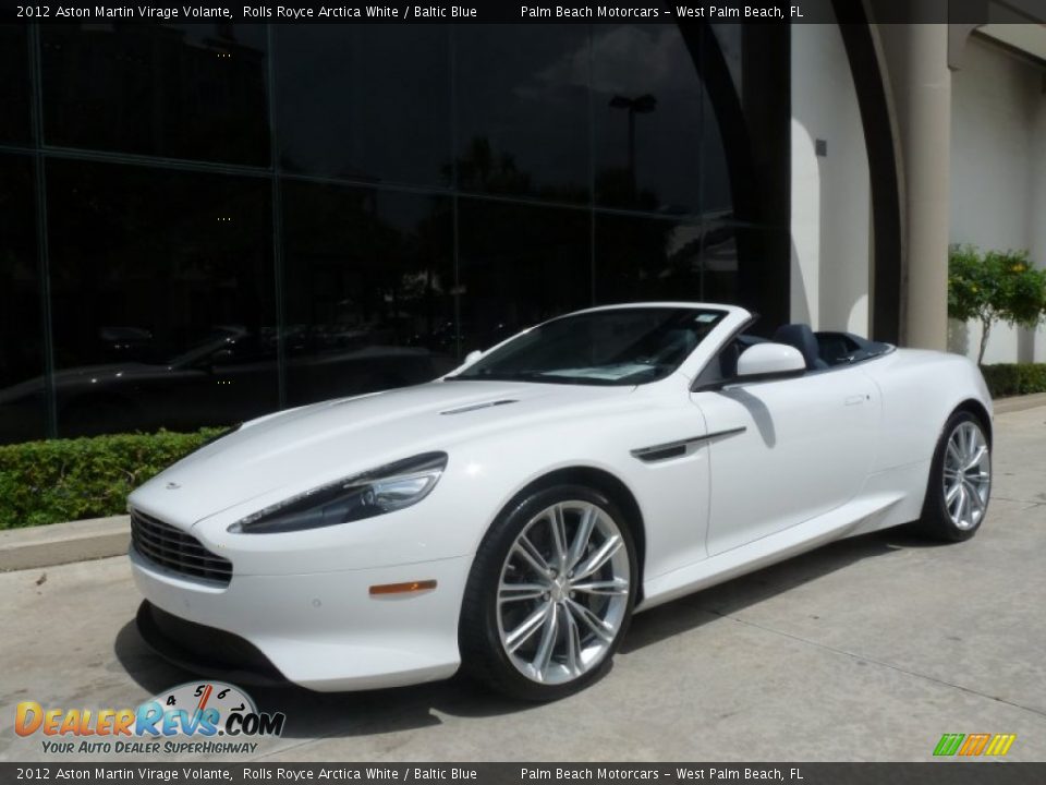 Front 3/4 View of 2012 Aston Martin Virage Volante Photo #3