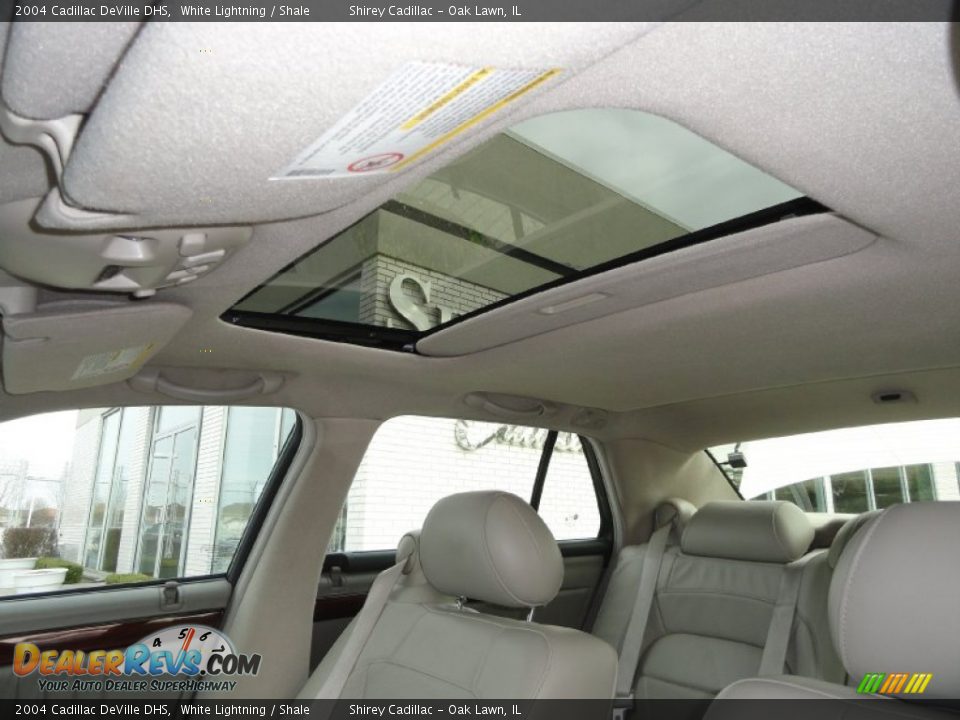 2004 Cadillac DeVille DHS White Lightning / Shale Photo #13