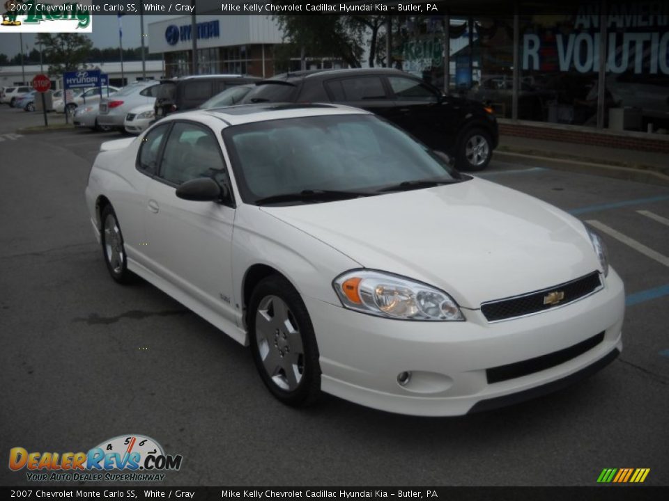 2007 Chevrolet Monte Carlo SS White / Gray Photo #1