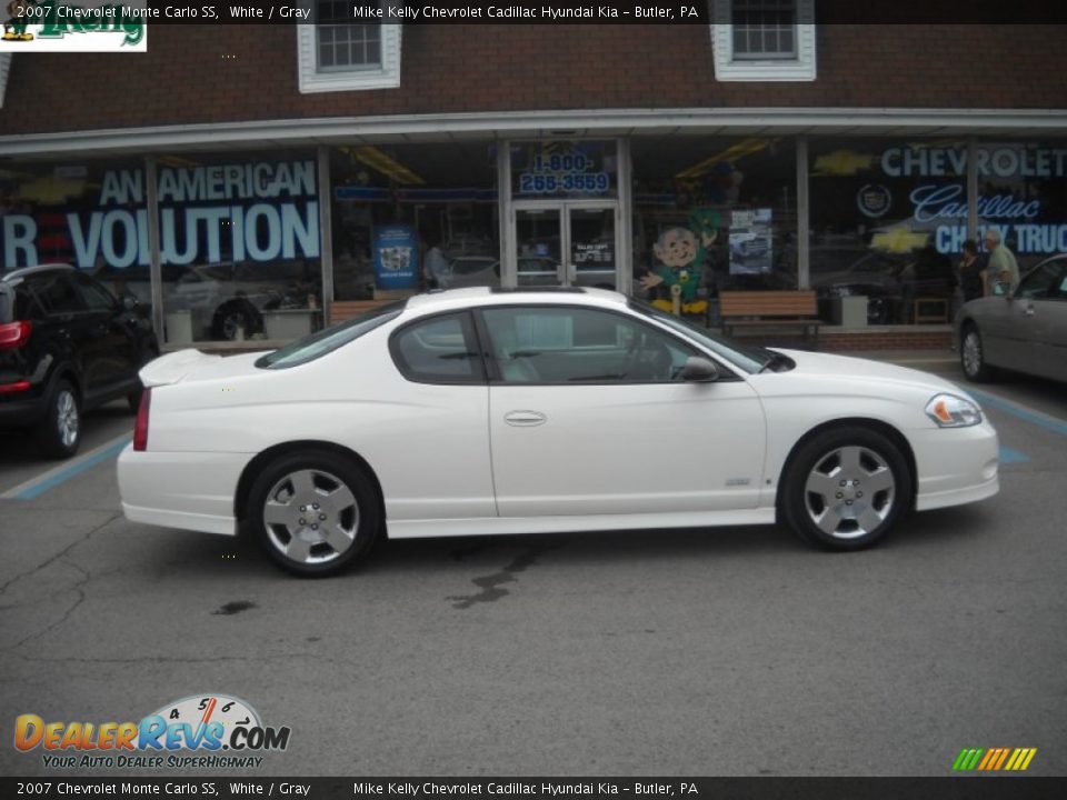2007 Chevrolet Monte Carlo SS White / Gray Photo #2