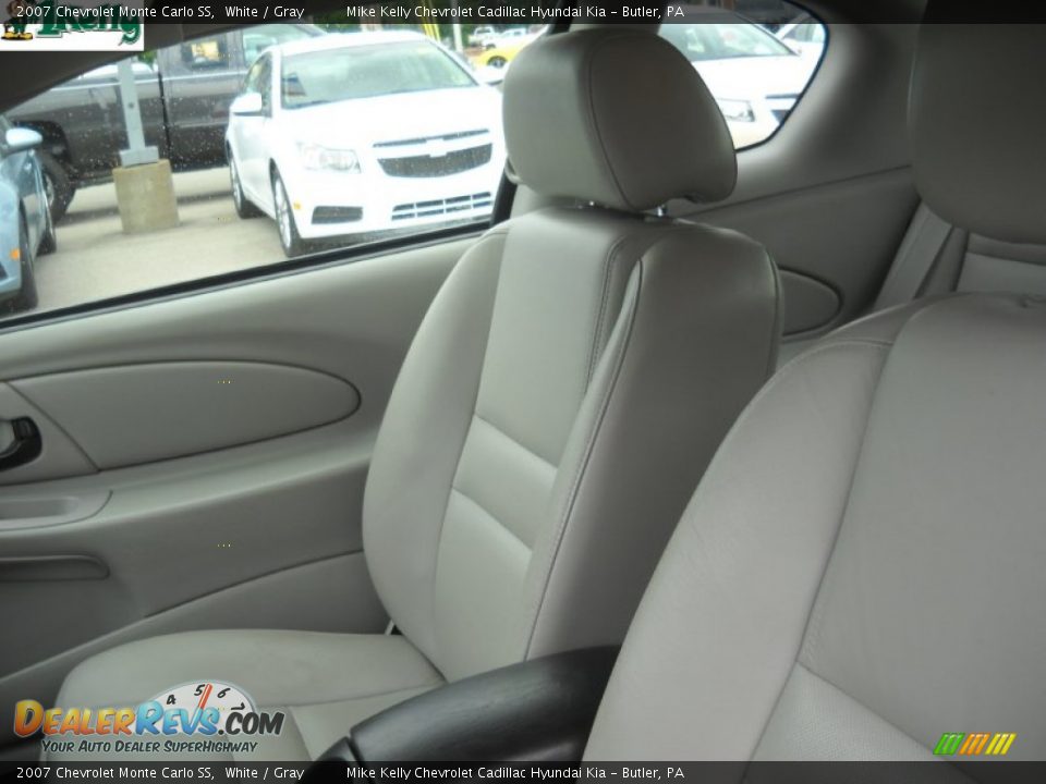 2007 Chevrolet Monte Carlo SS White / Gray Photo #10