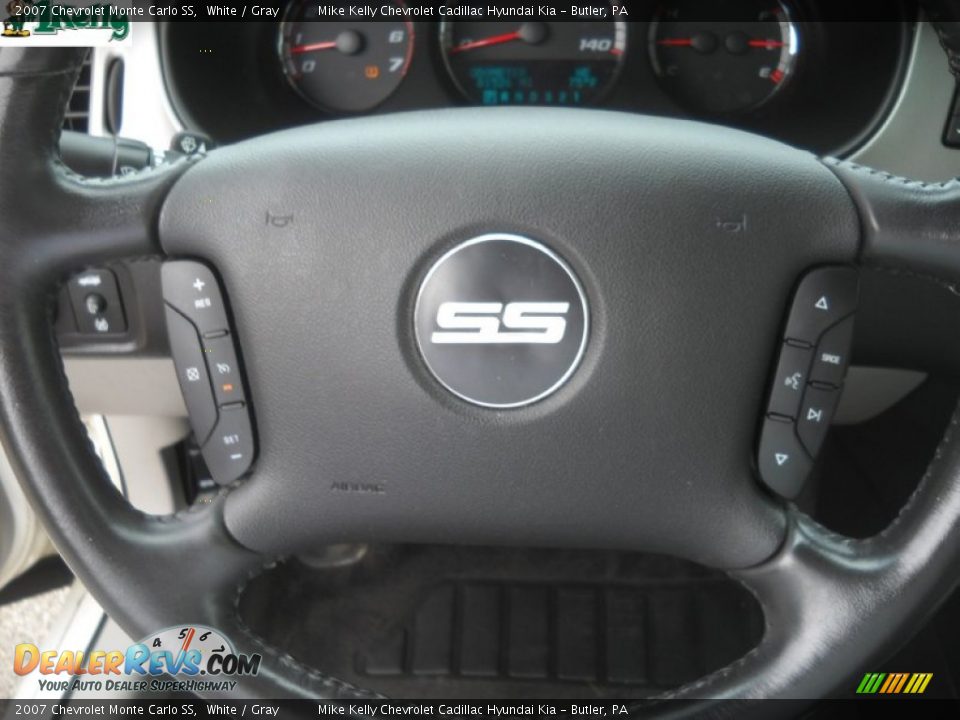 2007 Chevrolet Monte Carlo SS Steering Wheel Photo #19