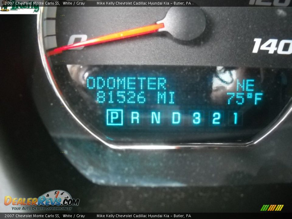 2007 Chevrolet Monte Carlo SS White / Gray Photo #20