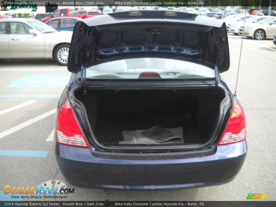 2004 Hyundai Elantra GLS Sedan Moonlit Blue / Dark Gray Photo #4