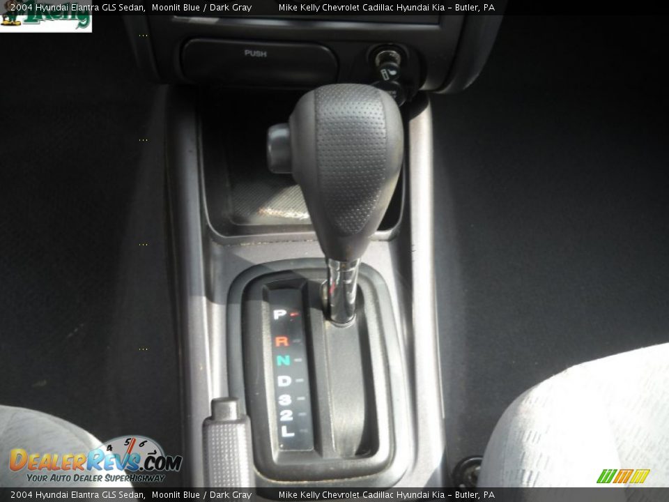 2004 Hyundai Elantra GLS Sedan Moonlit Blue / Dark Gray Photo #18