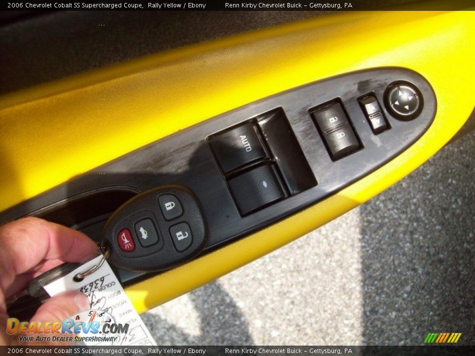 2006 Chevrolet Cobalt SS Supercharged Coupe Rally Yellow / Ebony Photo #6