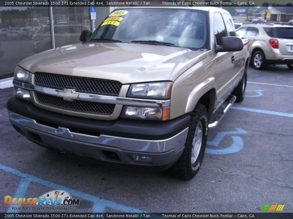 2005 Chevrolet Silverado 1500 Z71 Extended Cab 4x4 Sandstone Metallic / Tan Photo #2