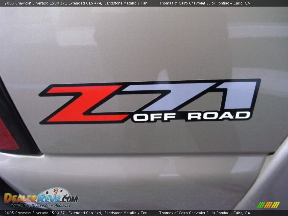 2005 Chevrolet Silverado 1500 Z71 Extended Cab 4x4 Sandstone Metallic / Tan Photo #4