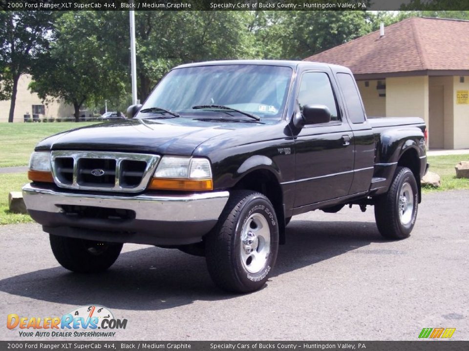 2000 Ford Ranger XLT SuperCab 4x4 Black / Medium Graphite Photo #2