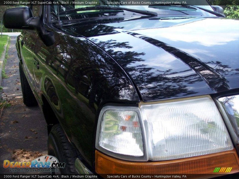 2000 Ford Ranger XLT SuperCab 4x4 Black / Medium Graphite Photo #17