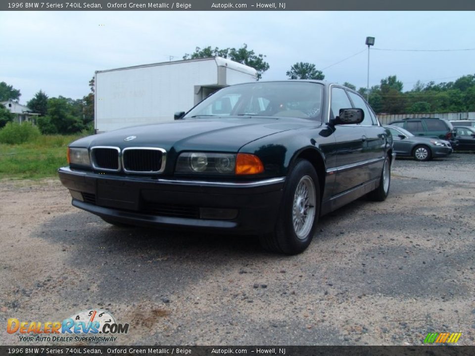 1996 BMW 7 Series 740iL Sedan Oxford Green Metallic / Beige Photo #1