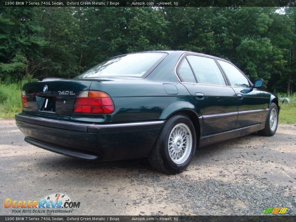 1996 BMW 7 Series 740iL Sedan Oxford Green Metallic / Beige Photo #5