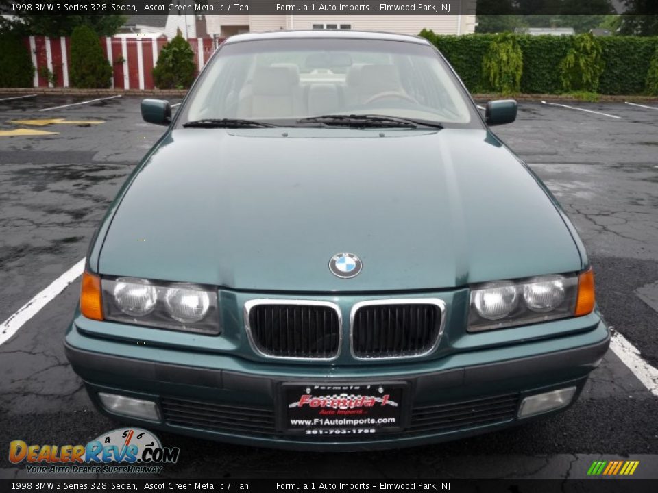 1998 BMW 3 Series 328i Sedan Ascot Green Metallic / Tan Photo #13