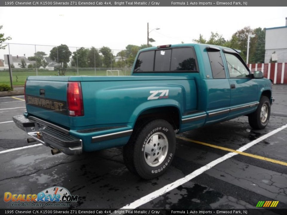 1995 Chevrolet C/K K1500 Silverado Z71 Extended Cab 4x4 Bright Teal Metallic / Gray Photo #3