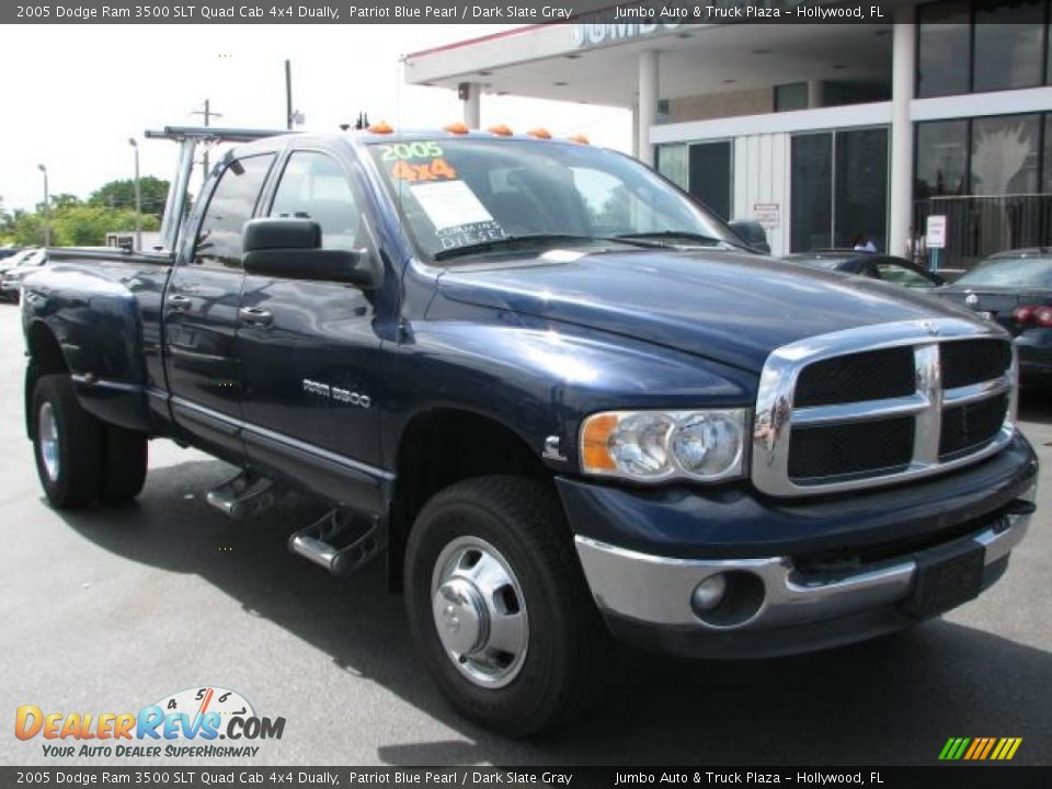 2005 Dodge Ram 3500 SLT Quad Cab 4x4 Dually Patriot Blue Pearl / Dark Slate Gray Photo #1