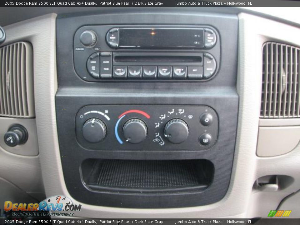 2005 Dodge Ram 3500 SLT Quad Cab 4x4 Dually Patriot Blue Pearl / Dark Slate Gray Photo #17