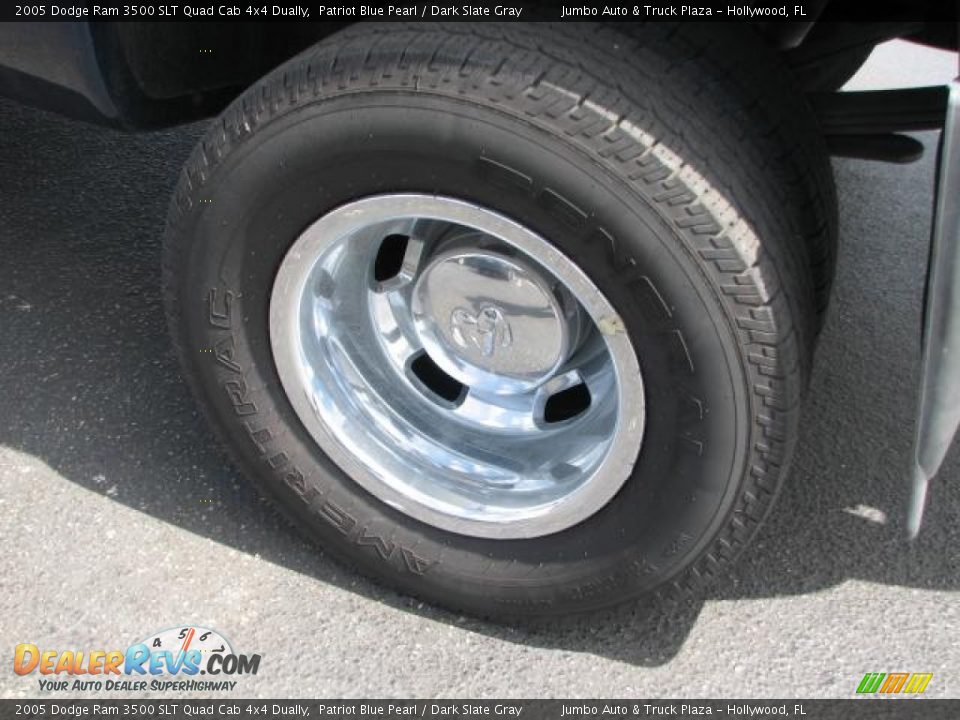 2005 Dodge Ram 3500 SLT Quad Cab 4x4 Dually Patriot Blue Pearl / Dark Slate Gray Photo #24