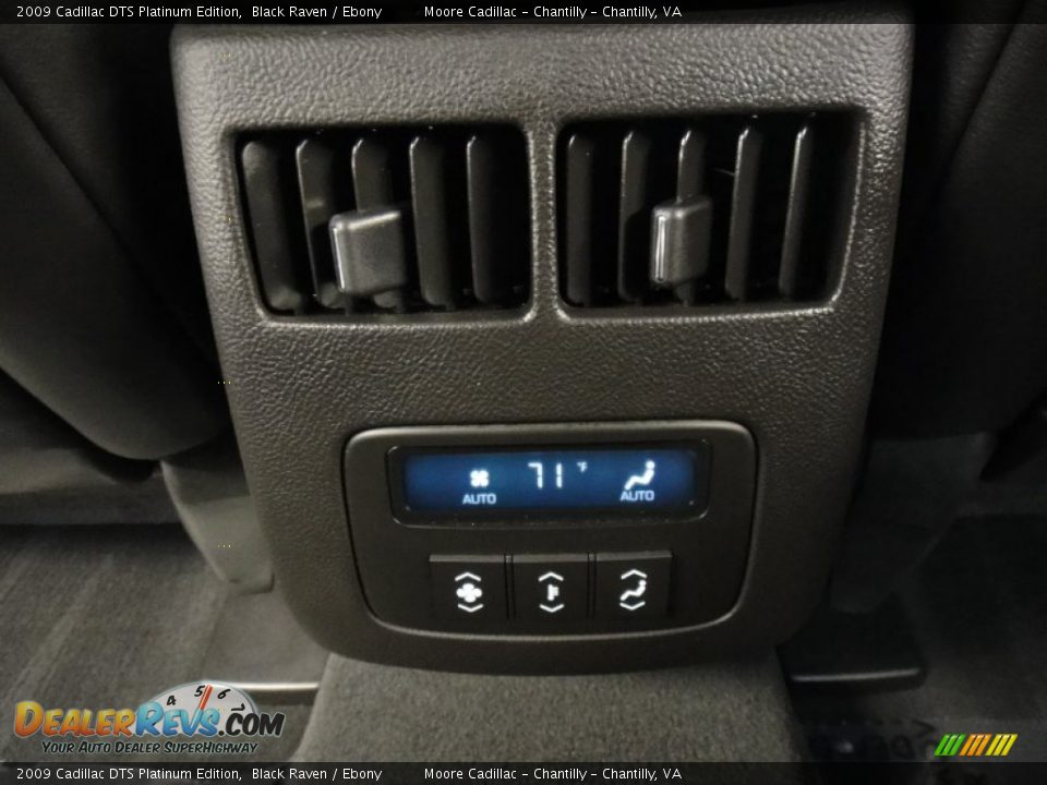 2009 Cadillac DTS Platinum Edition Black Raven / Ebony Photo #26