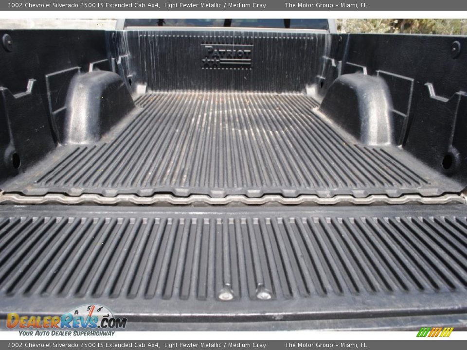 2002 Chevrolet Silverado 2500 LS Extended Cab 4x4 Light Pewter Metallic / Medium Gray Photo #19