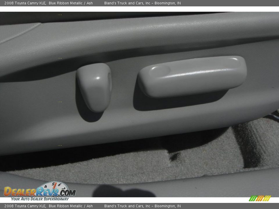 2008 Toyota Camry XLE Blue Ribbon Metallic / Ash Photo #11