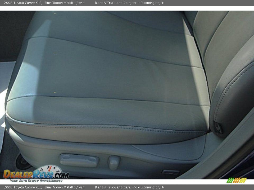 2008 Toyota Camry XLE Blue Ribbon Metallic / Ash Photo #22