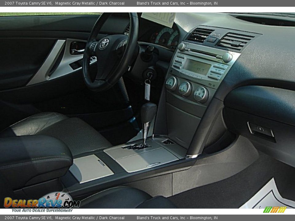 2007 Toyota Camry SE V6 Magnetic Gray Metallic / Dark Charcoal Photo #13