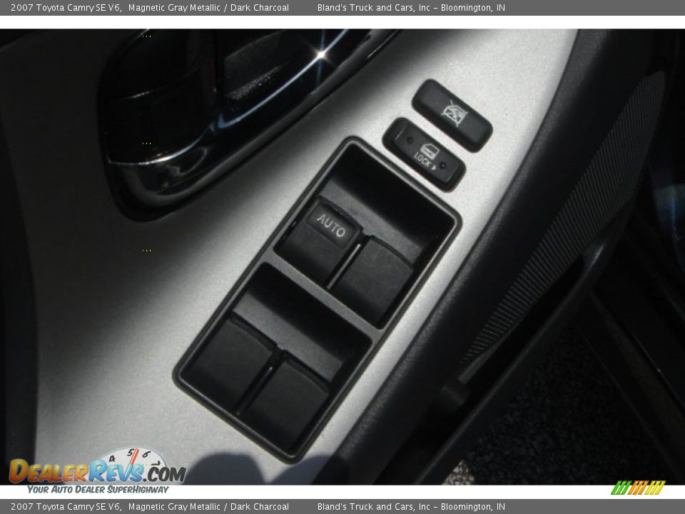 2007 Toyota Camry SE V6 Magnetic Gray Metallic / Dark Charcoal Photo #20