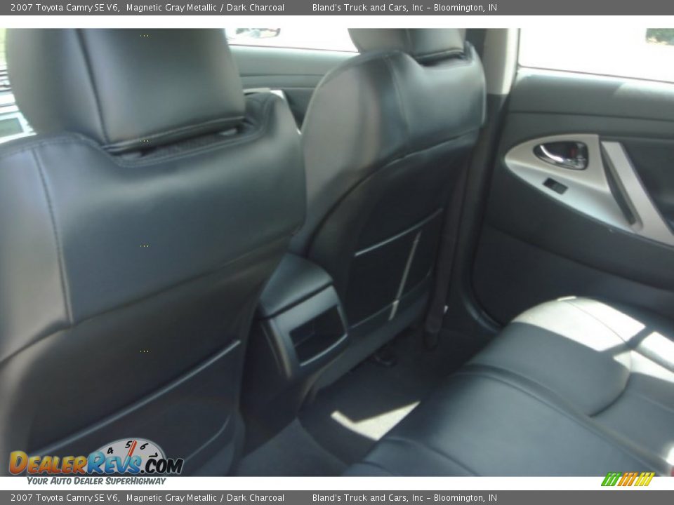 2007 Toyota Camry SE V6 Magnetic Gray Metallic / Dark Charcoal Photo #35